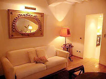 Hotel Trinity Apartments Florencja